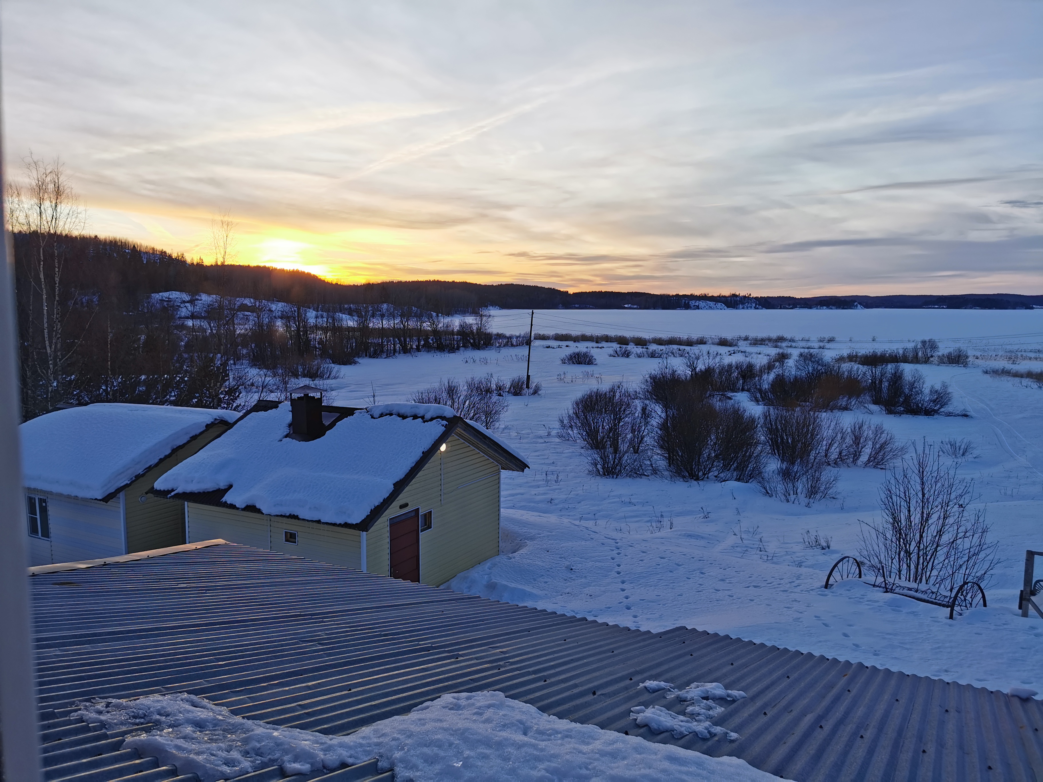 Фото Дом у озера Хюмпелянъярви