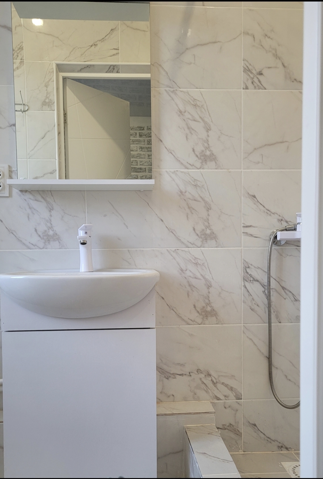 Фото Майский