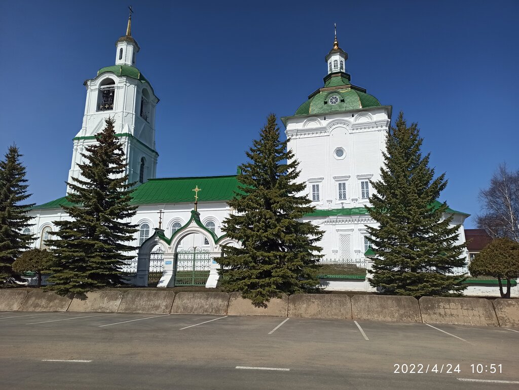 Православный храм Церковь Троицы Живоначальной в Быстрице, Кировская область, фото
