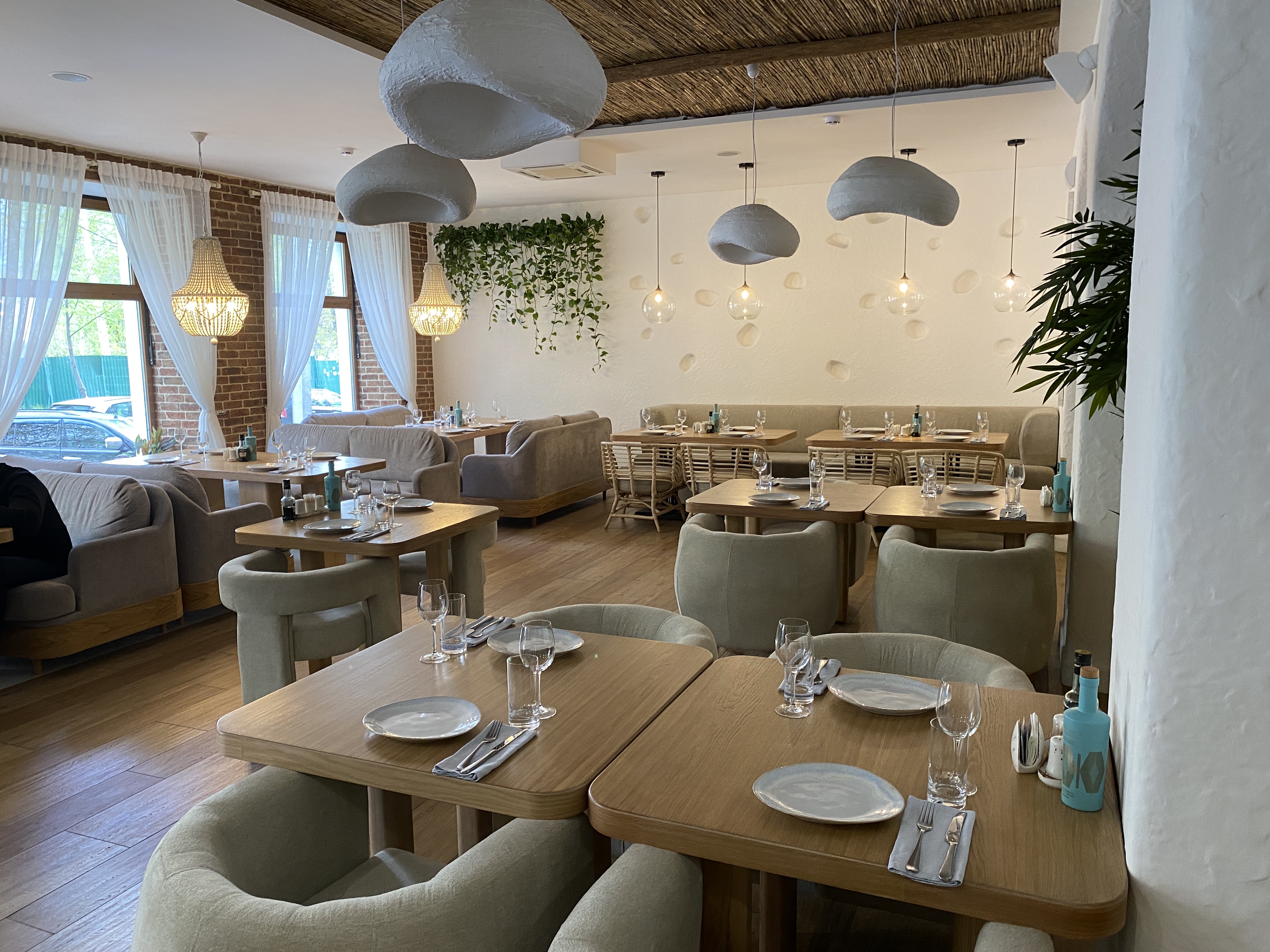 Барселона ул бебеля 45 фото Gaudi, restaurant, Ulyanovsk, Bebelya Street, 45А - Yandex Maps