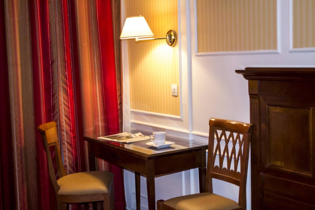 Фото Hotel Touring