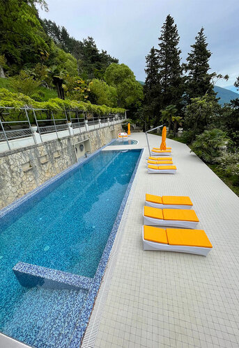 Гостиница Garden Resort Gagra в Гагре