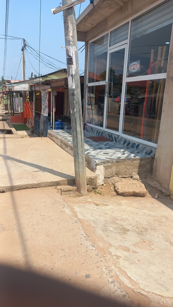 Fashion house Fabwithstyle, Accra, photo