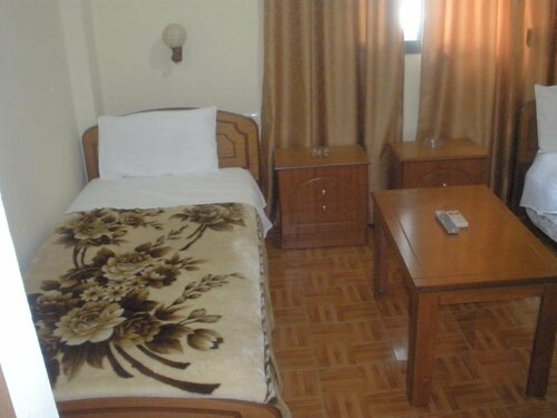 Гостиница Qiqi Hotel в Гирокастре