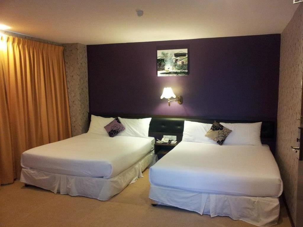 Фото Syaz Meridien Hotel