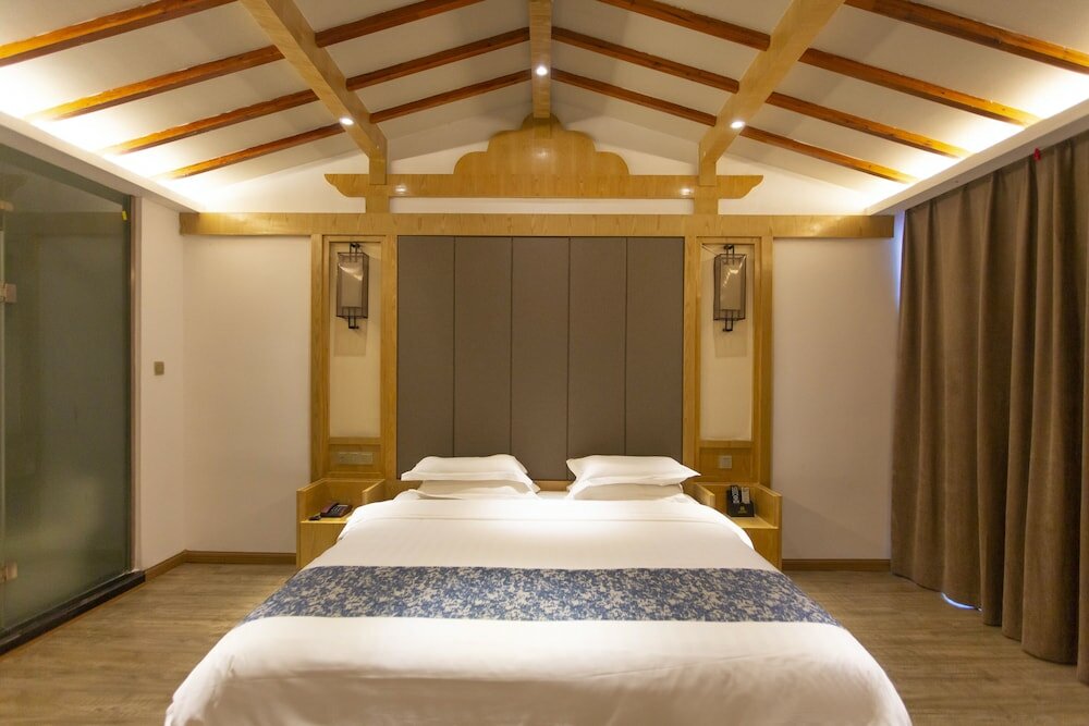 Фото Zhangjiajie Yunqi Inn