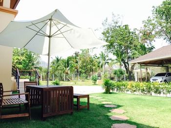 Фото Elegancy Resort Hua Hin
