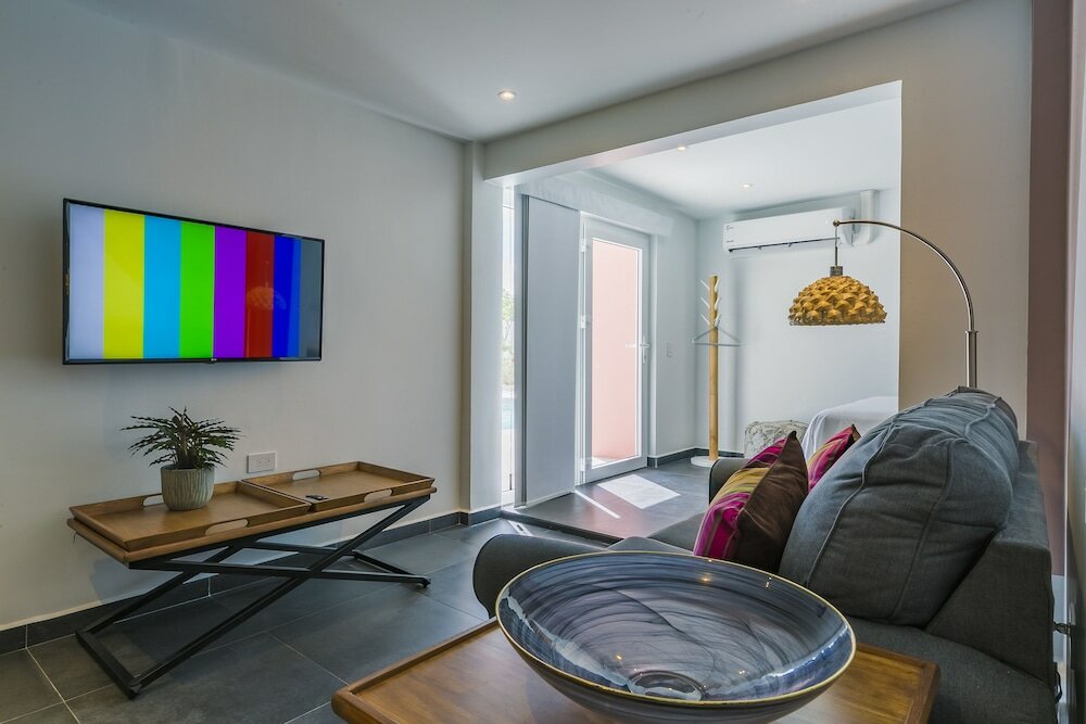 Фото Boca Catalina Modern Villa