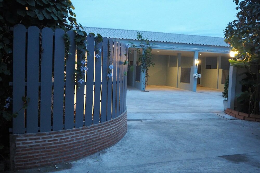 Фото Tai Baan Resort