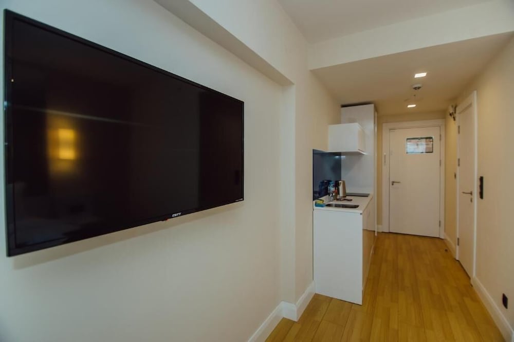 Фото IRent Batumi Apartments