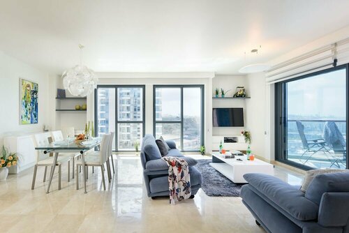 Апартаменты Deluxe 2 Bedroom Apartment in Herzylia в Герцлии