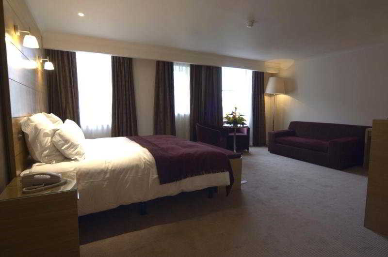 Фото Park City Grand Plaza Kensington