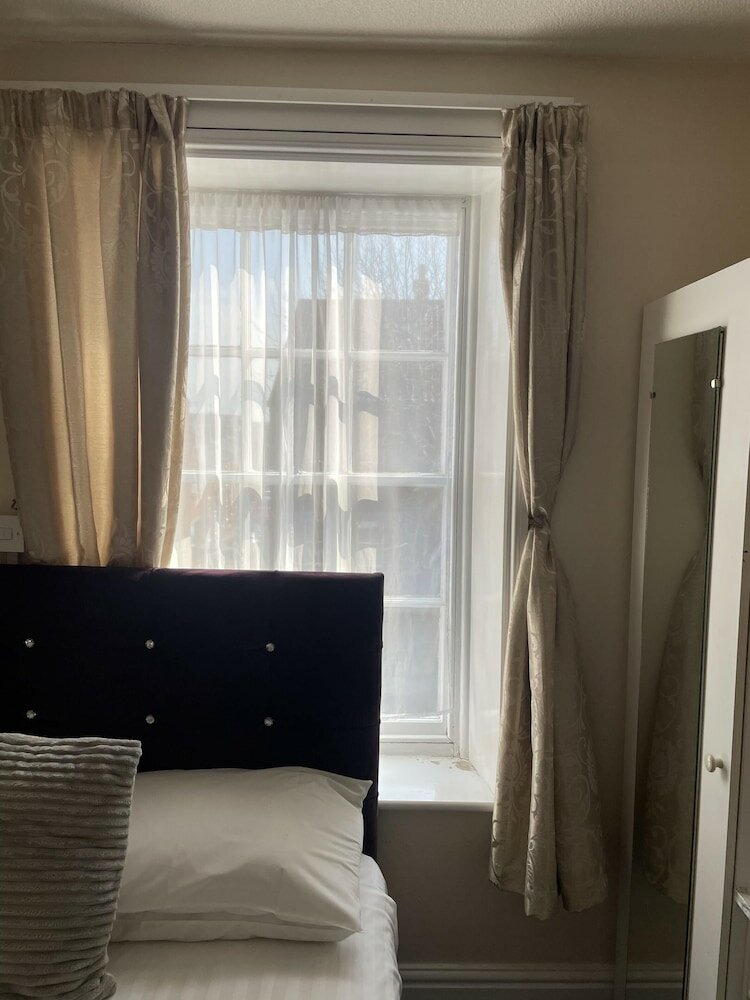 Фото Diamonds Inn Ltd