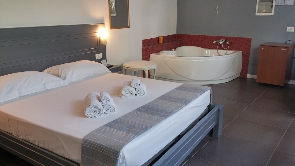 Фото Up Room & Suite