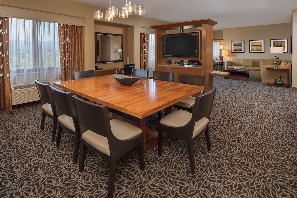 Фото DoubleTree by Hilton San Francisco Airport