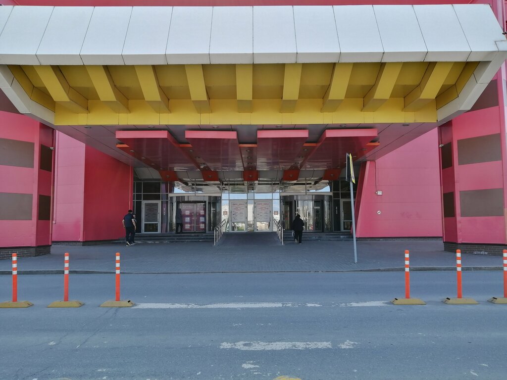 Shoe store Sneakers, Surgut, photo