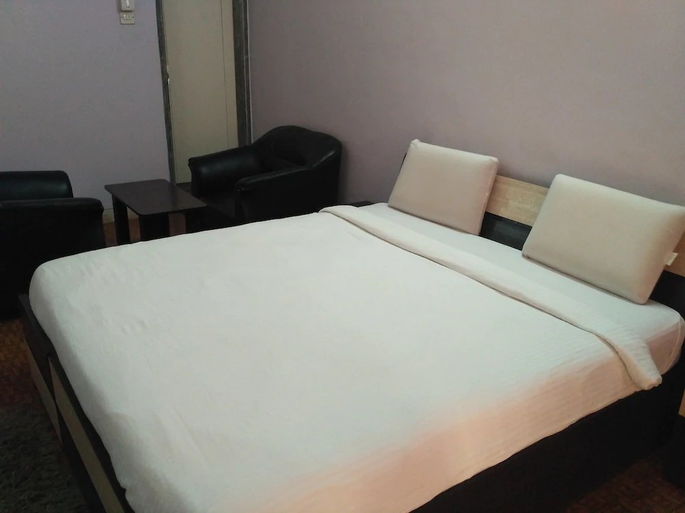 Фото Valencia Hospitality Service Apartments