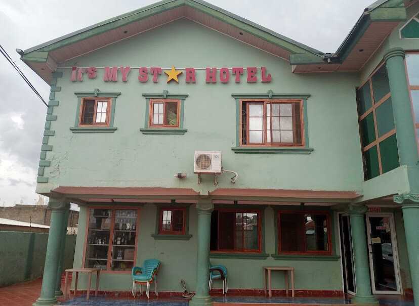 Bar, pub It's my star, Kumasi, photo