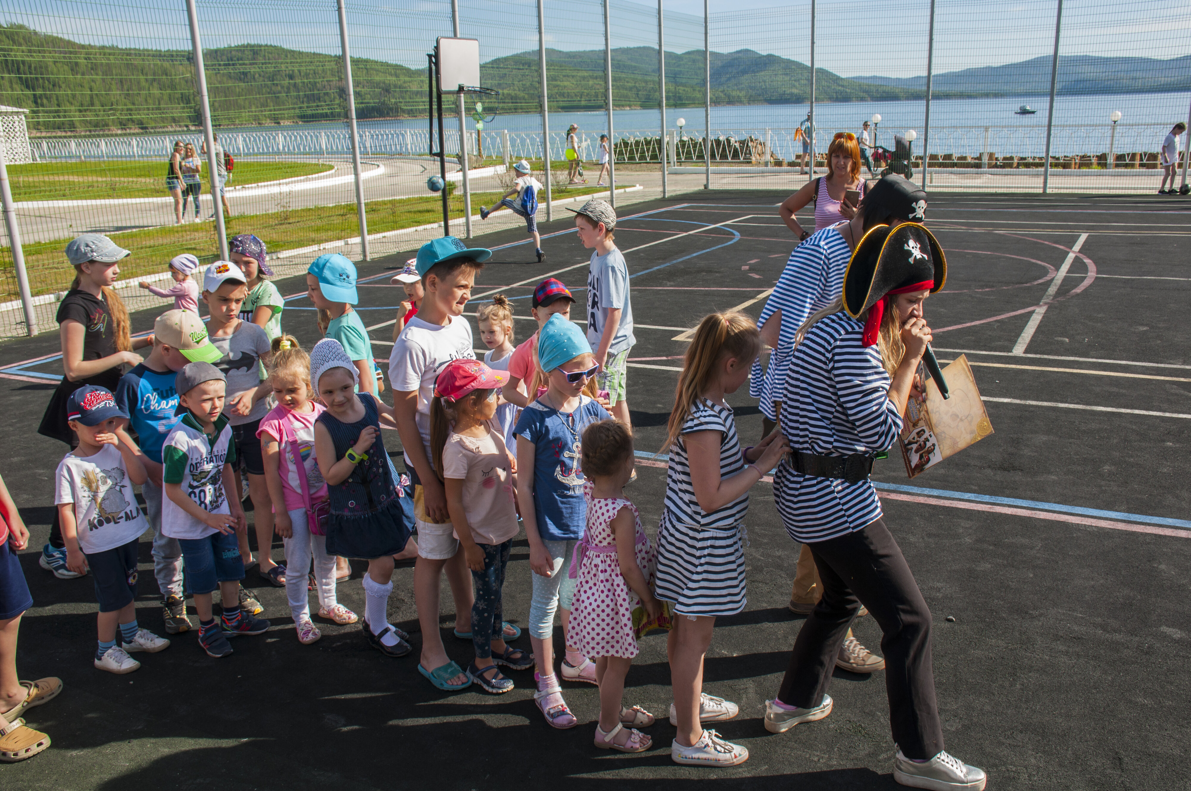 Фото Адмирал