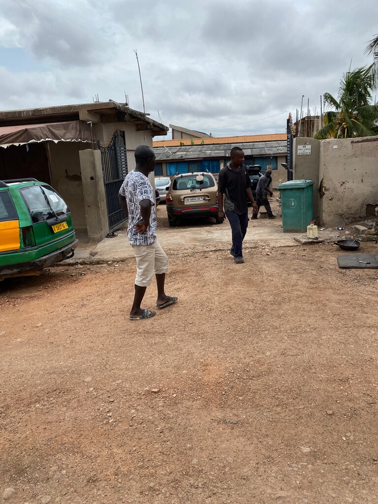 Car service, auto repair Coblah Mechanic Shop, Accra, photo