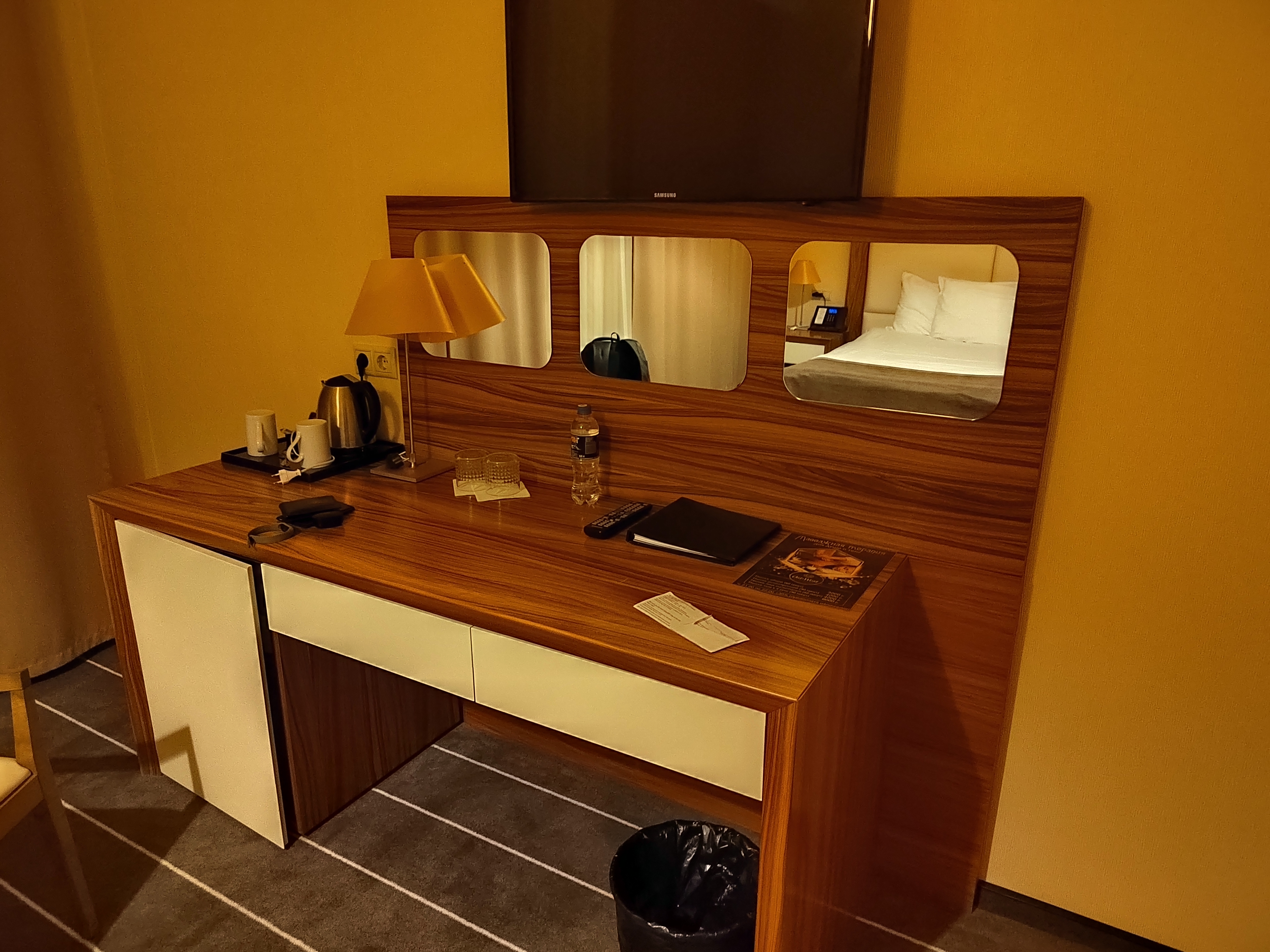 Фото Ост Вест Отель