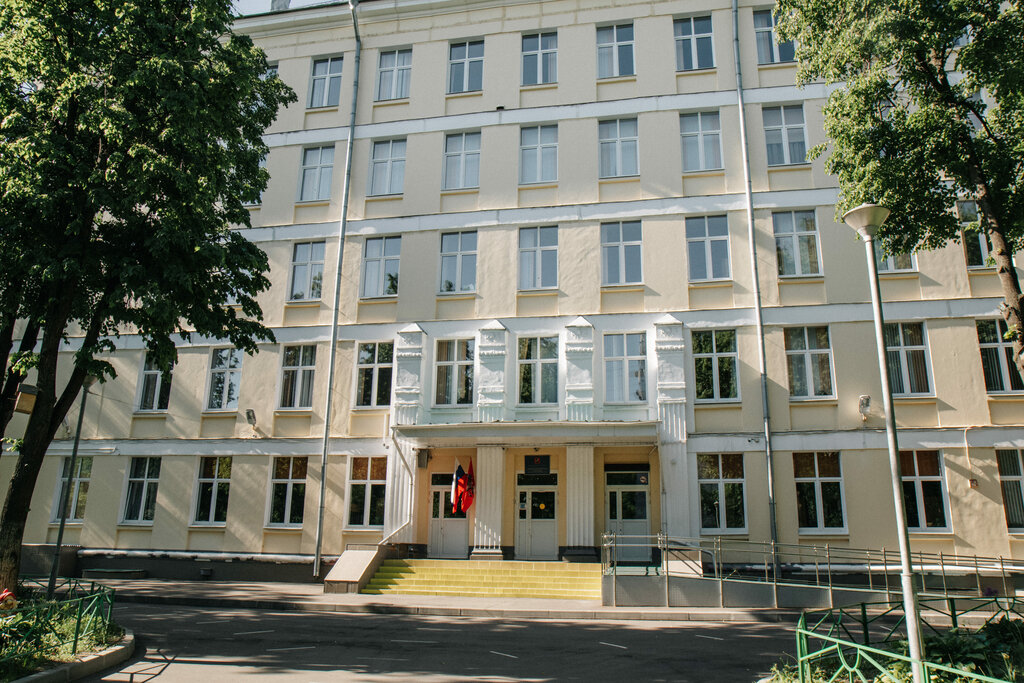 School Школа № 429 Соколиная гора, школьное здание, Moscow, photo