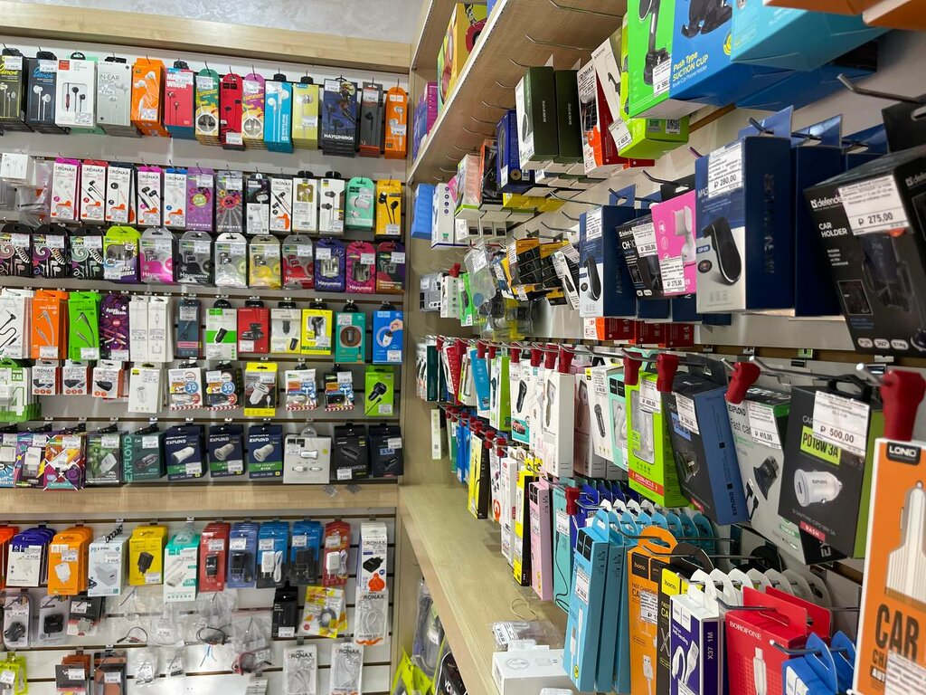Items for mobile phones Usb diskont, Saransk, photo