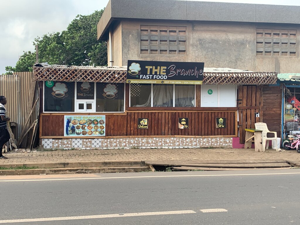 Food delivery The Branche Fast Food, Accra, photo