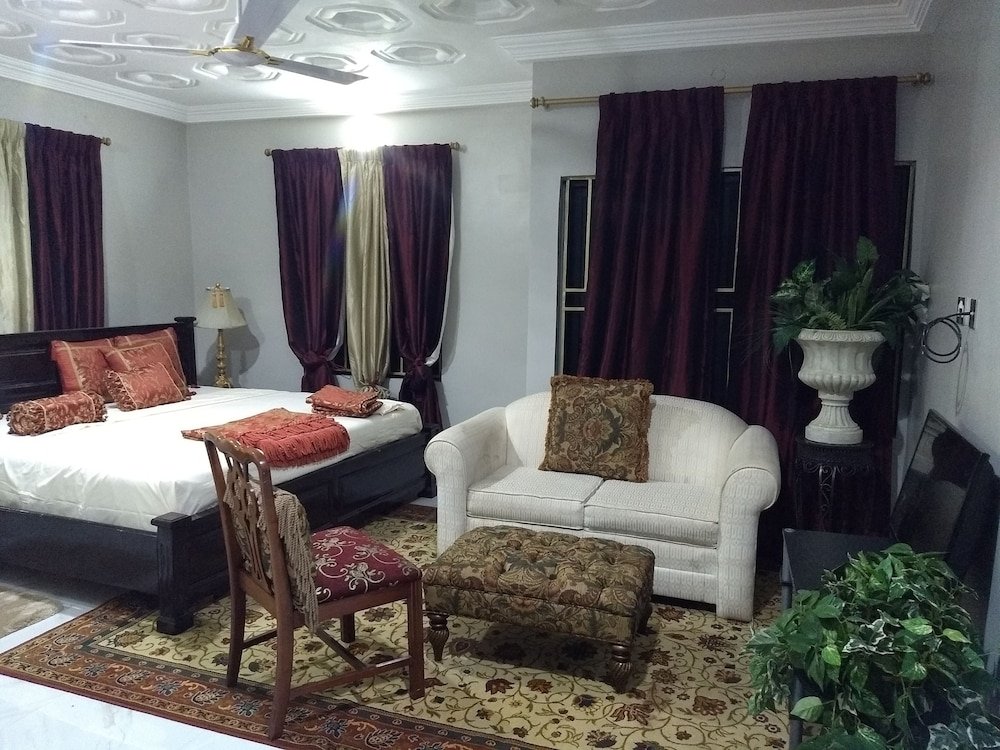 Фото The Winford Boutique Hotel