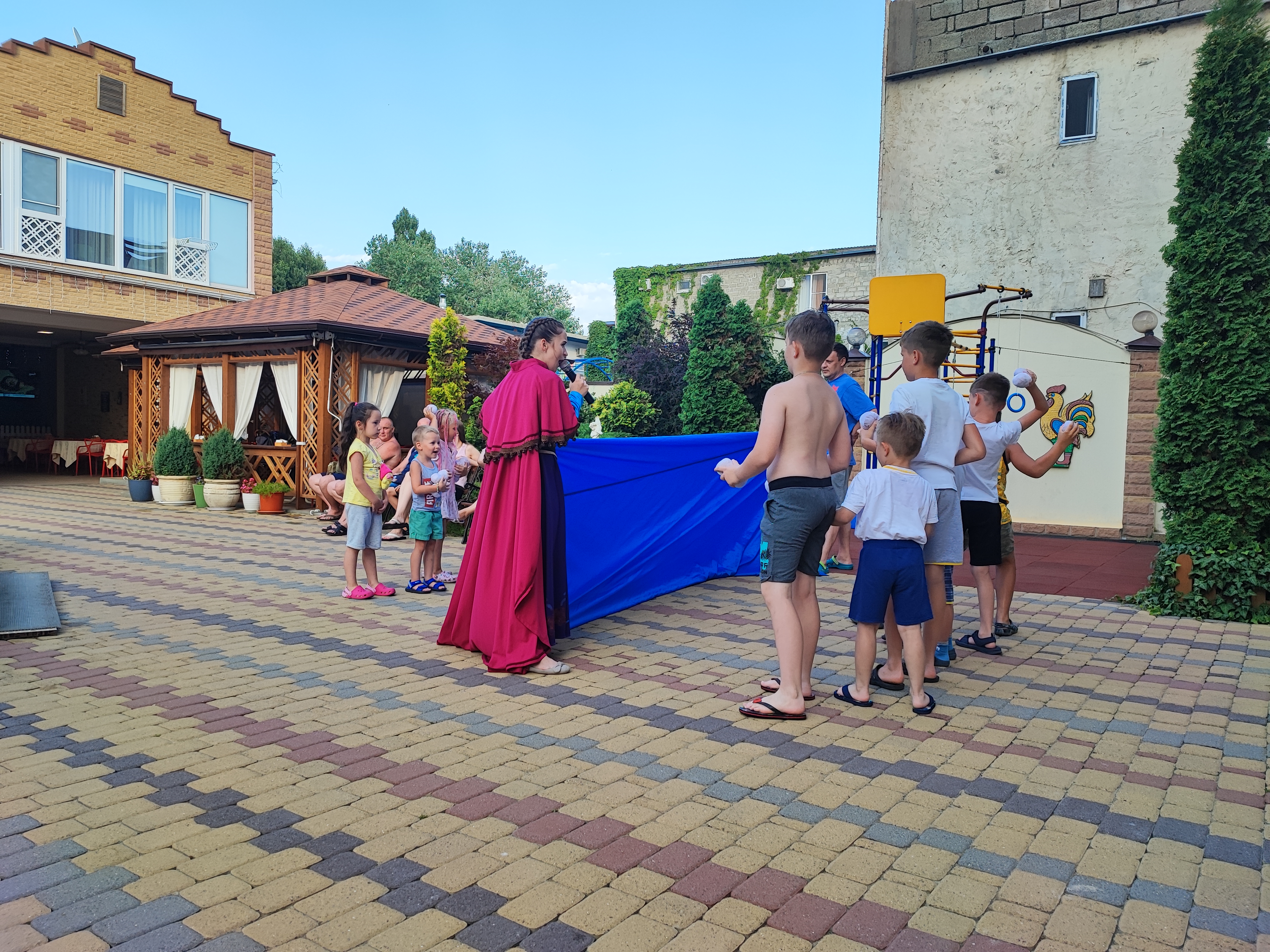 Фото Дженифер