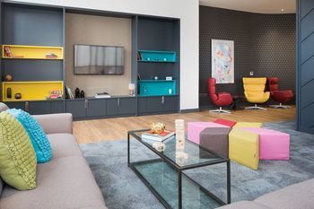 Фото Roomzzz at Iconinc Liverpool