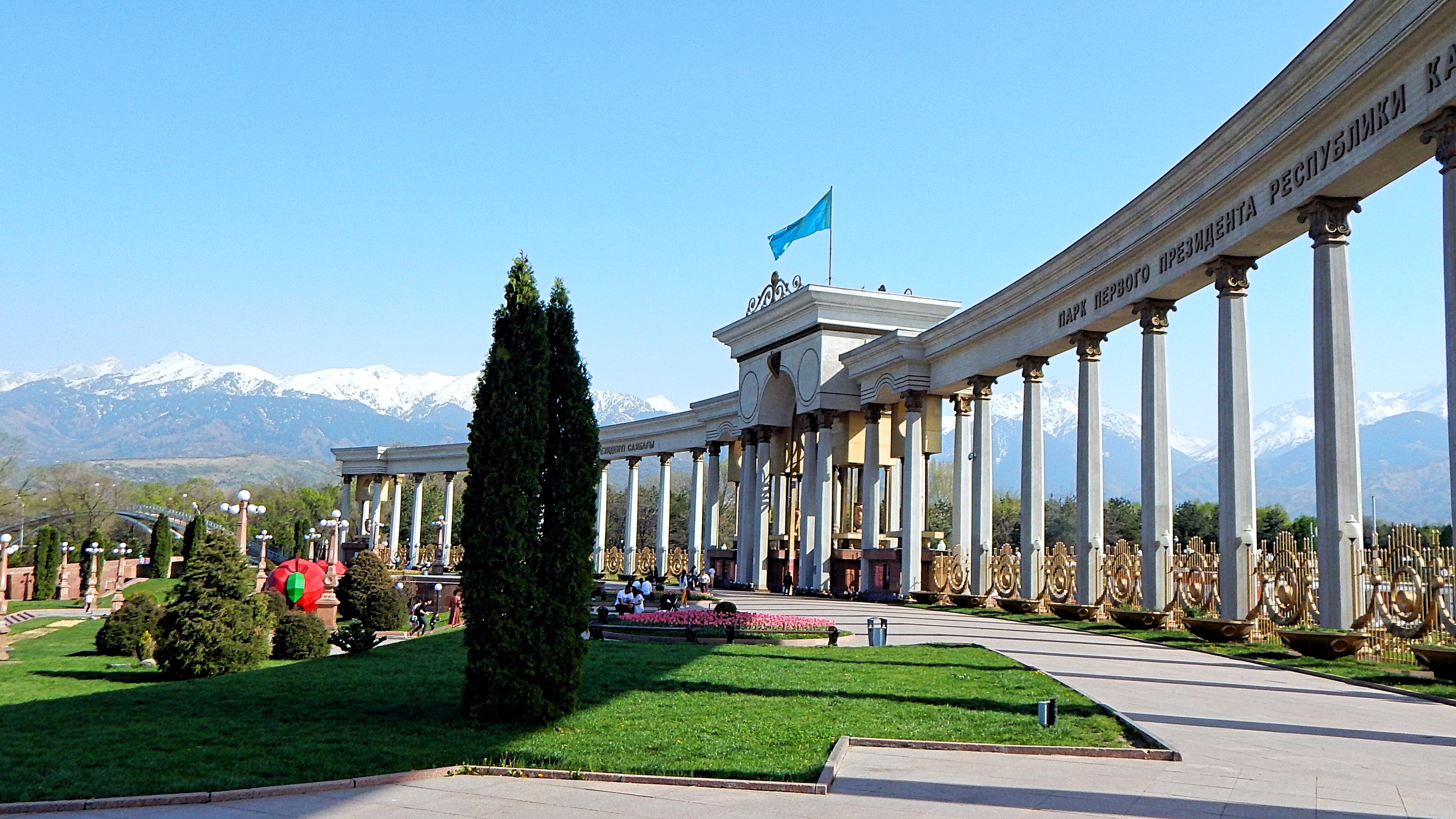 Ішке кірген пенис оның есігін жарып жіберді