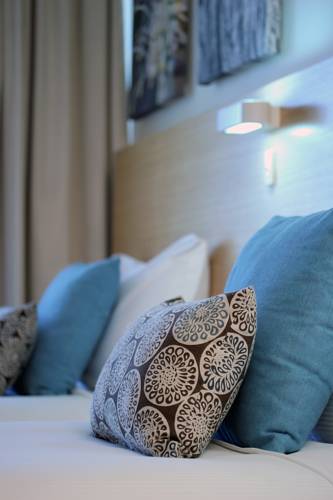 Фото Novotel Cairns Oasis Resort