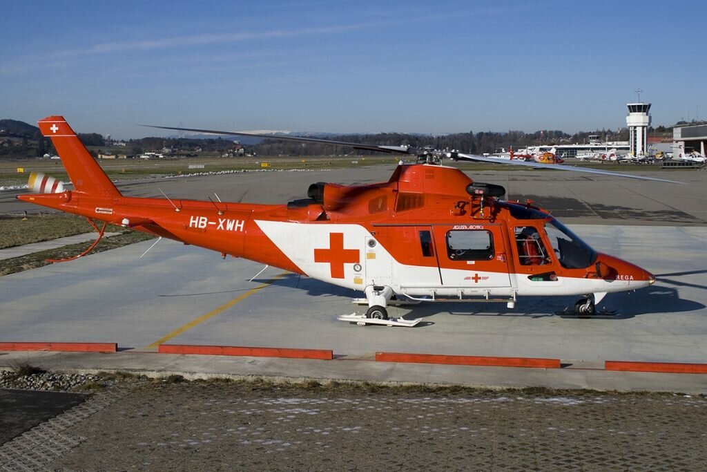 Patient transportation Human Care World Wide, Dubai, photo