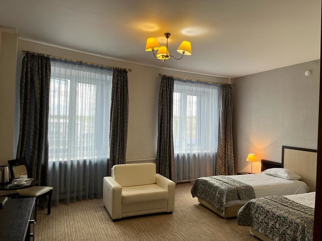 Фото отеля 2