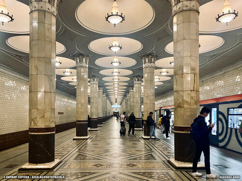 Metro Kiyevskaya (Moscow, Filyovskaya Line, Kiyevskaya metro station), metro station