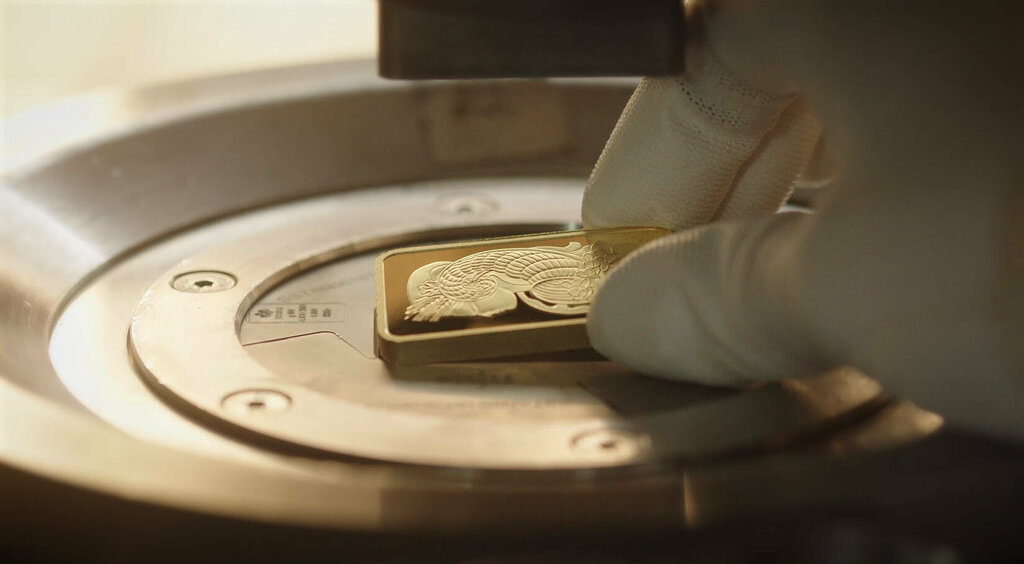 Jewelry store Pamp Gold LLC, Dubai, photo