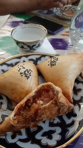 Halal (ulitsa Parizhskoy Kommuny, 1Бк3) ، مقهى