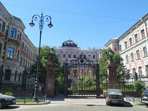 Гостиница Надежда в Петергофе