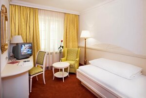 Гостиница Best Western Plus Hotel Goldener Adler Innsbruck