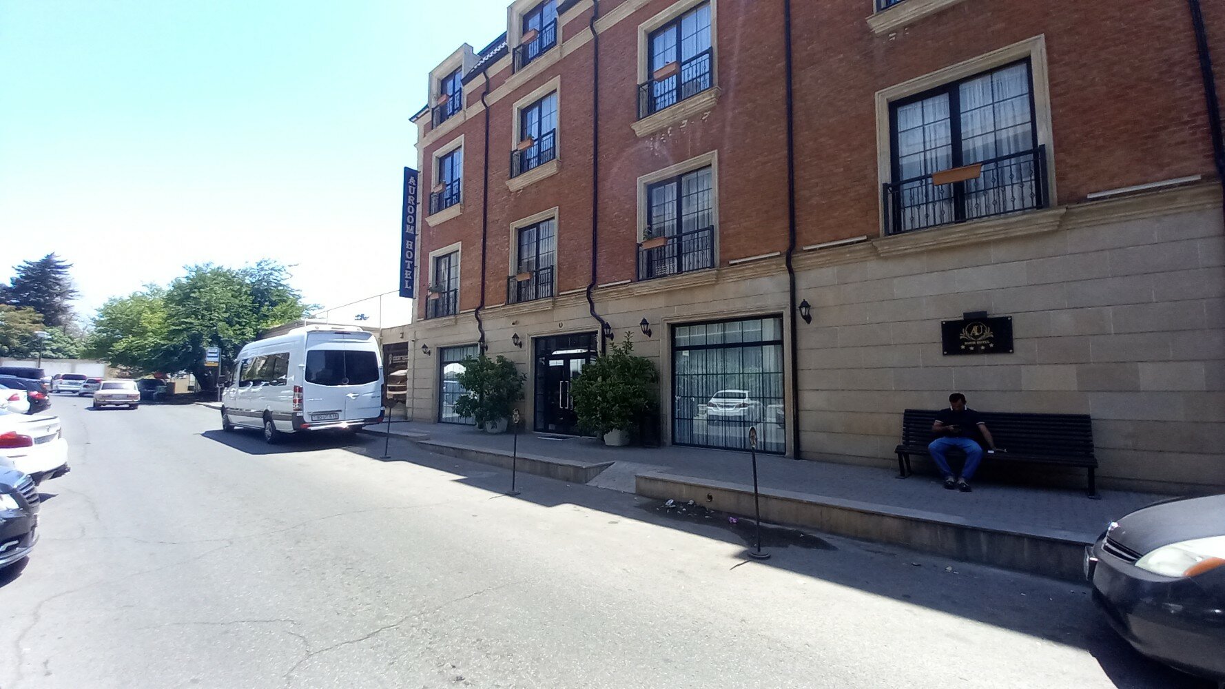 Фото Auroom Hotel