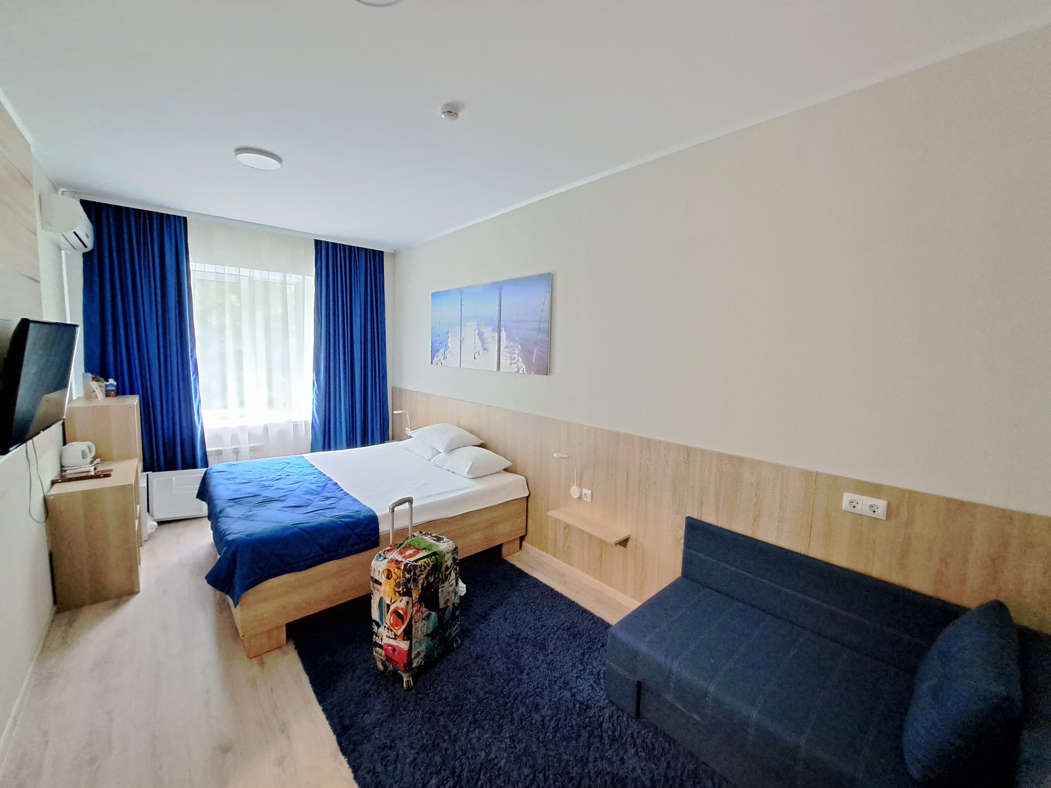 Фото отеля 3