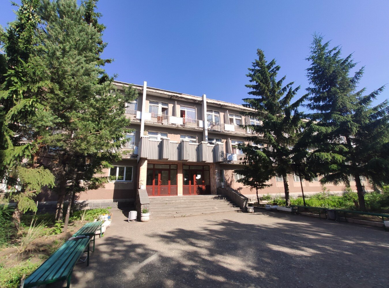 Фото отеля 1