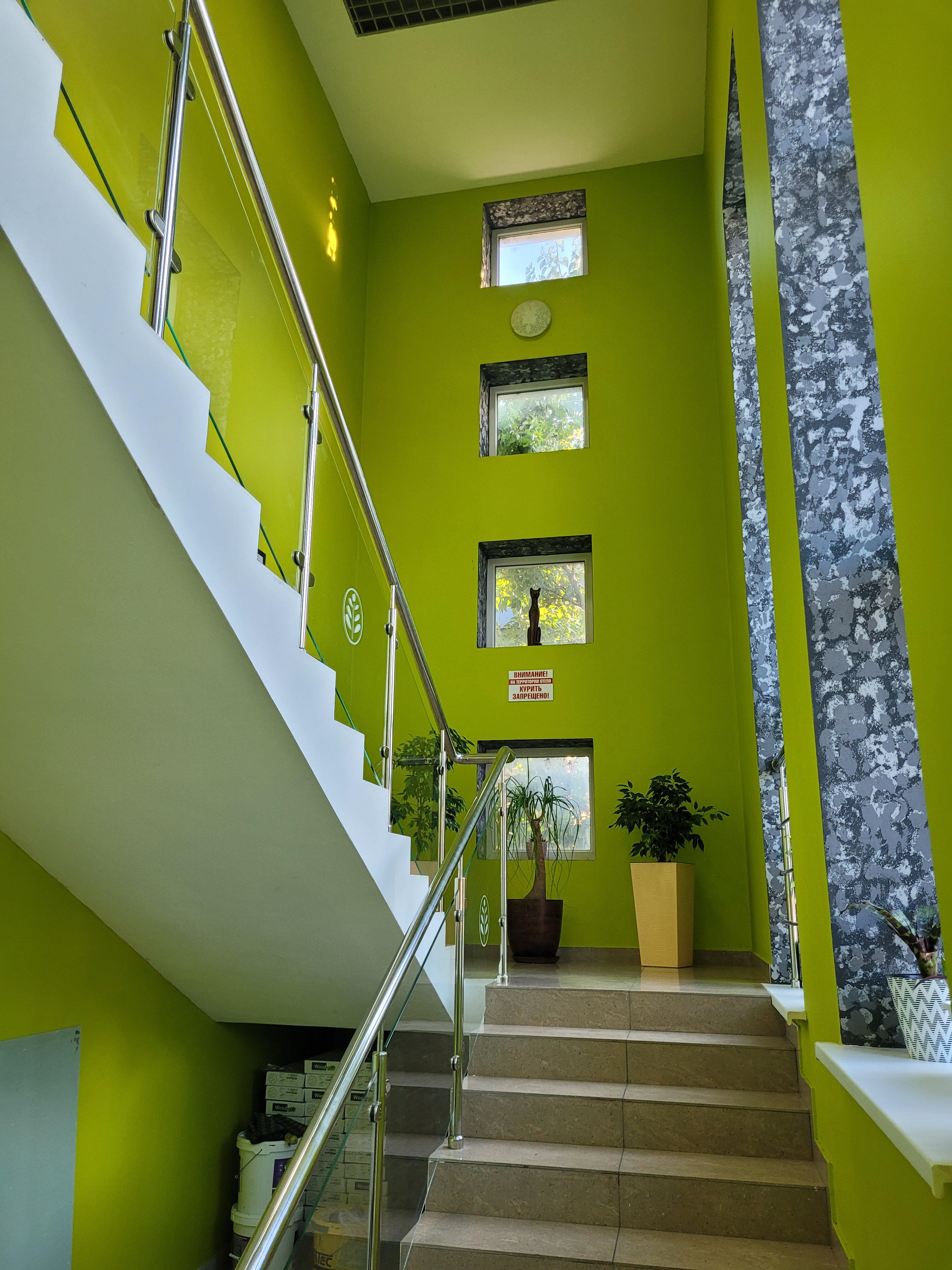 Фото Small Hotel