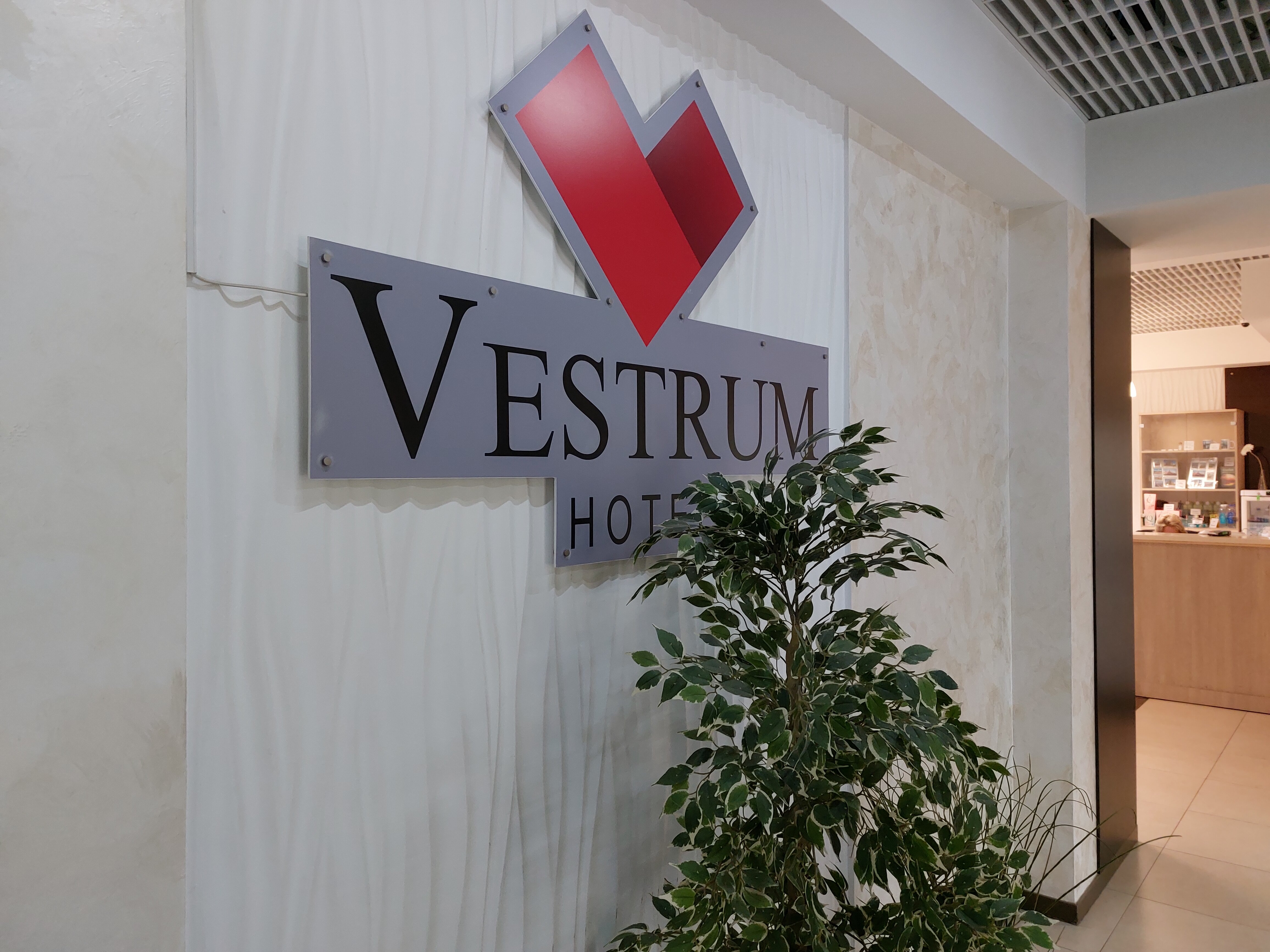 Фото Веструм