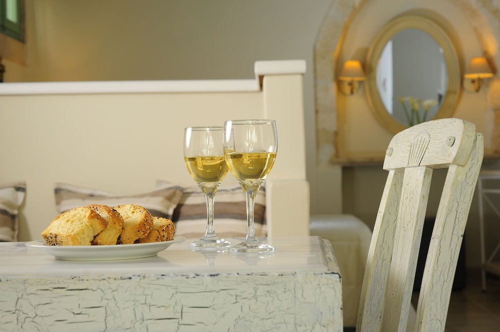 Фото Mythos Residence