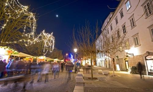 Фото Galeria River by Burja Hotels