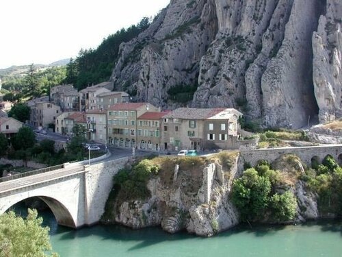 Гостиница Ibis Sisteron