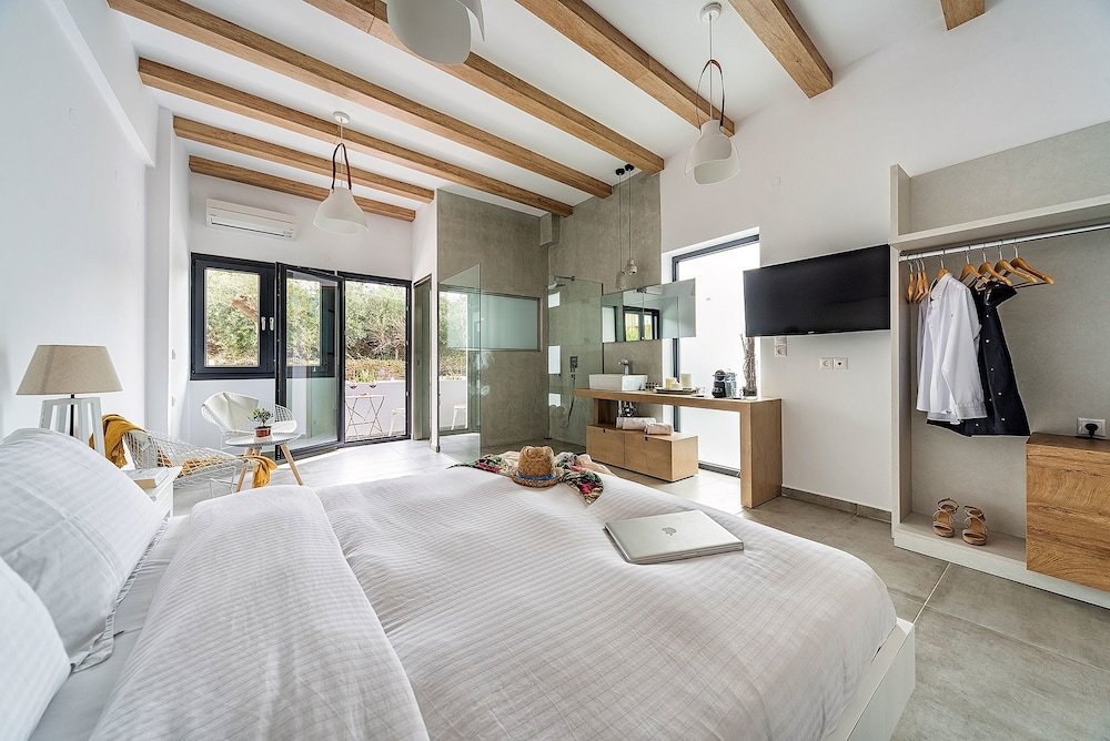 Фото Ikaros Suites