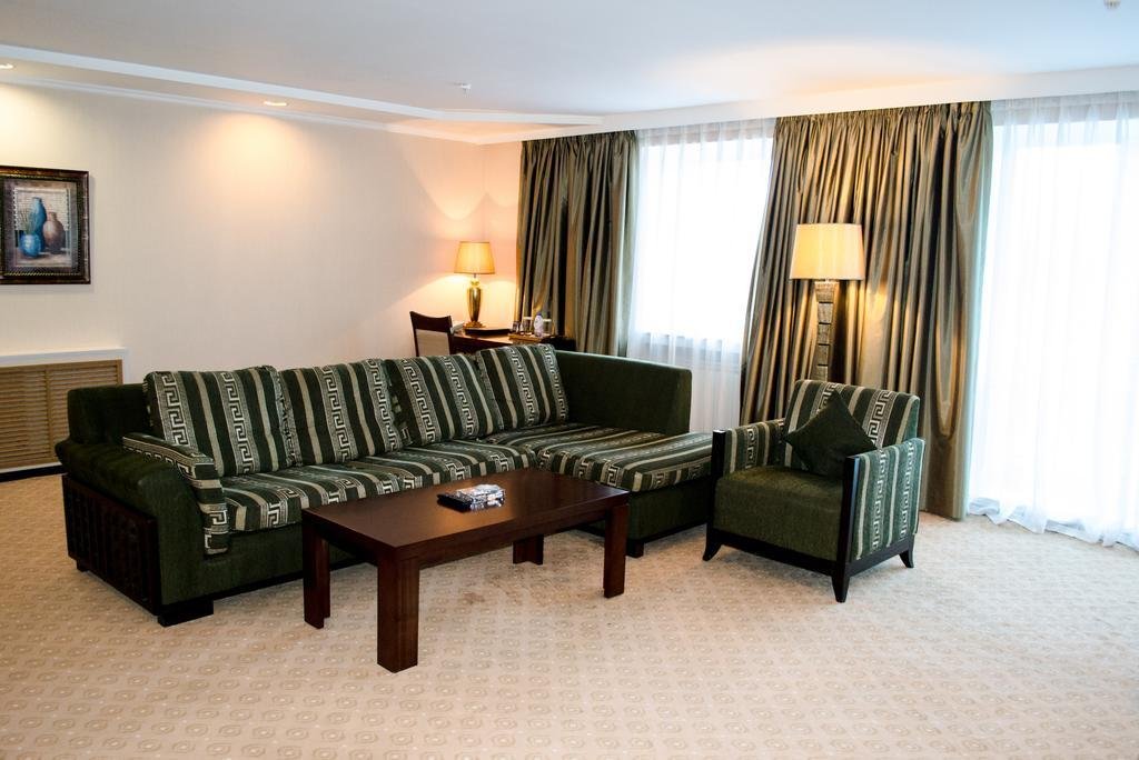 Фото Shiny River